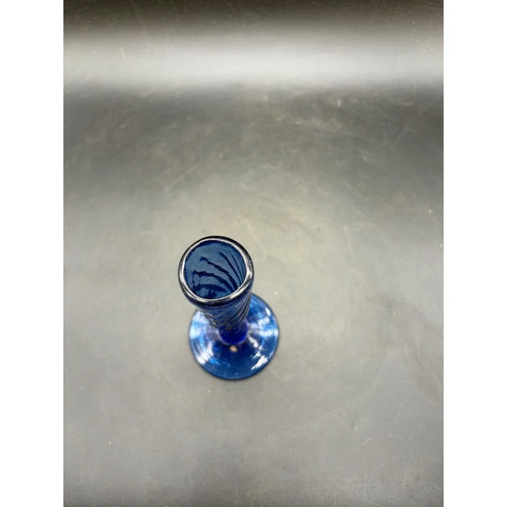 Vintage Cobalt Blue Hand Blown Glass Swirl Optic Bud Vase Pedestal Base 5.25
